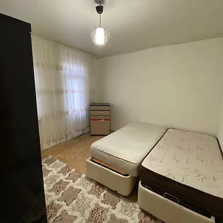 Villa 4+1 Bahceli 2 Katli Mustakil Ev Lapseki