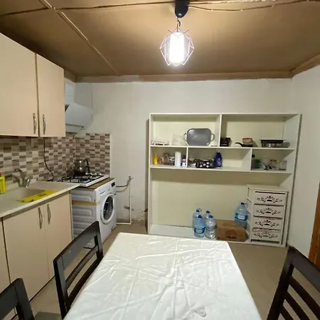Villa 4+1 Bahceli 2 Katli Mustakil Ev *